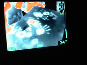 nos empreintes captées par la caméra infrarouge