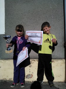 Nos champions : Louison à la première place et Lucas à la deuxième place. Félicitations !